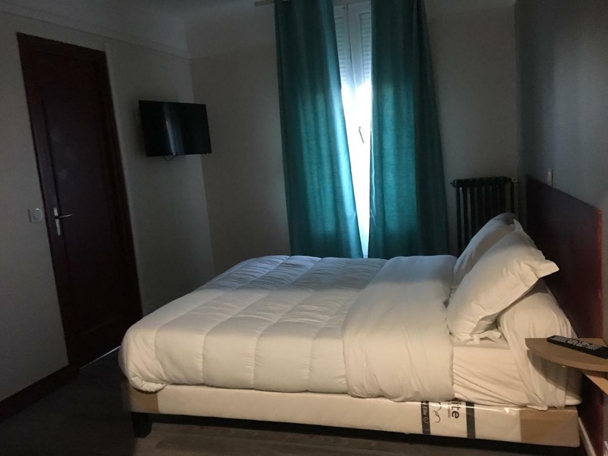Hotel De Strasbourg Олне су Боа Екстериор снимка