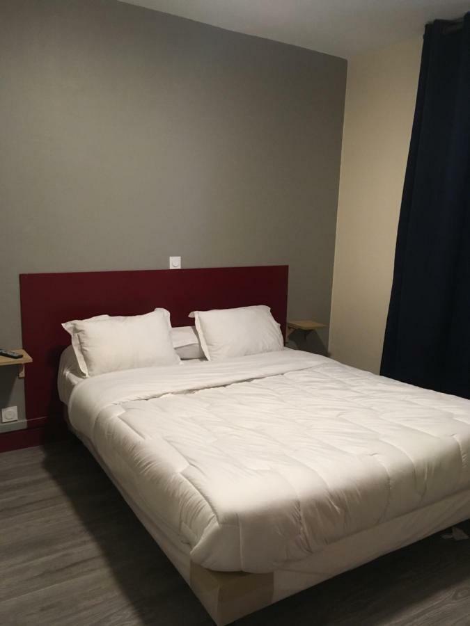 Hotel De Strasbourg Олне су Боа Екстериор снимка