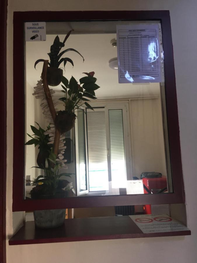 Hotel De Strasbourg Олне су Боа Екстериор снимка